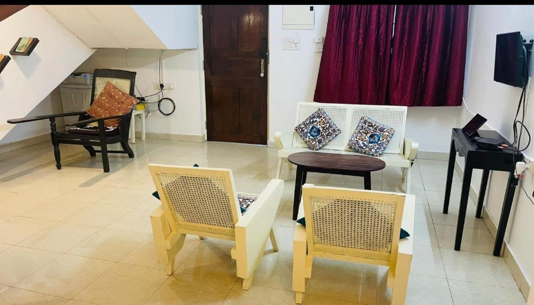 Goa Suites Holiday Home Calangute Exteriör bild