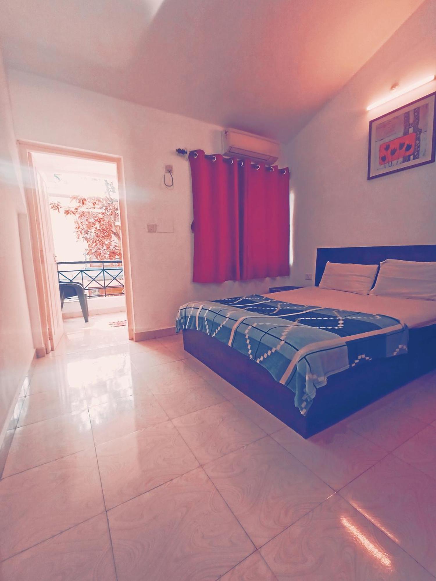 Goa Suites Holiday Home Calangute Rum bild